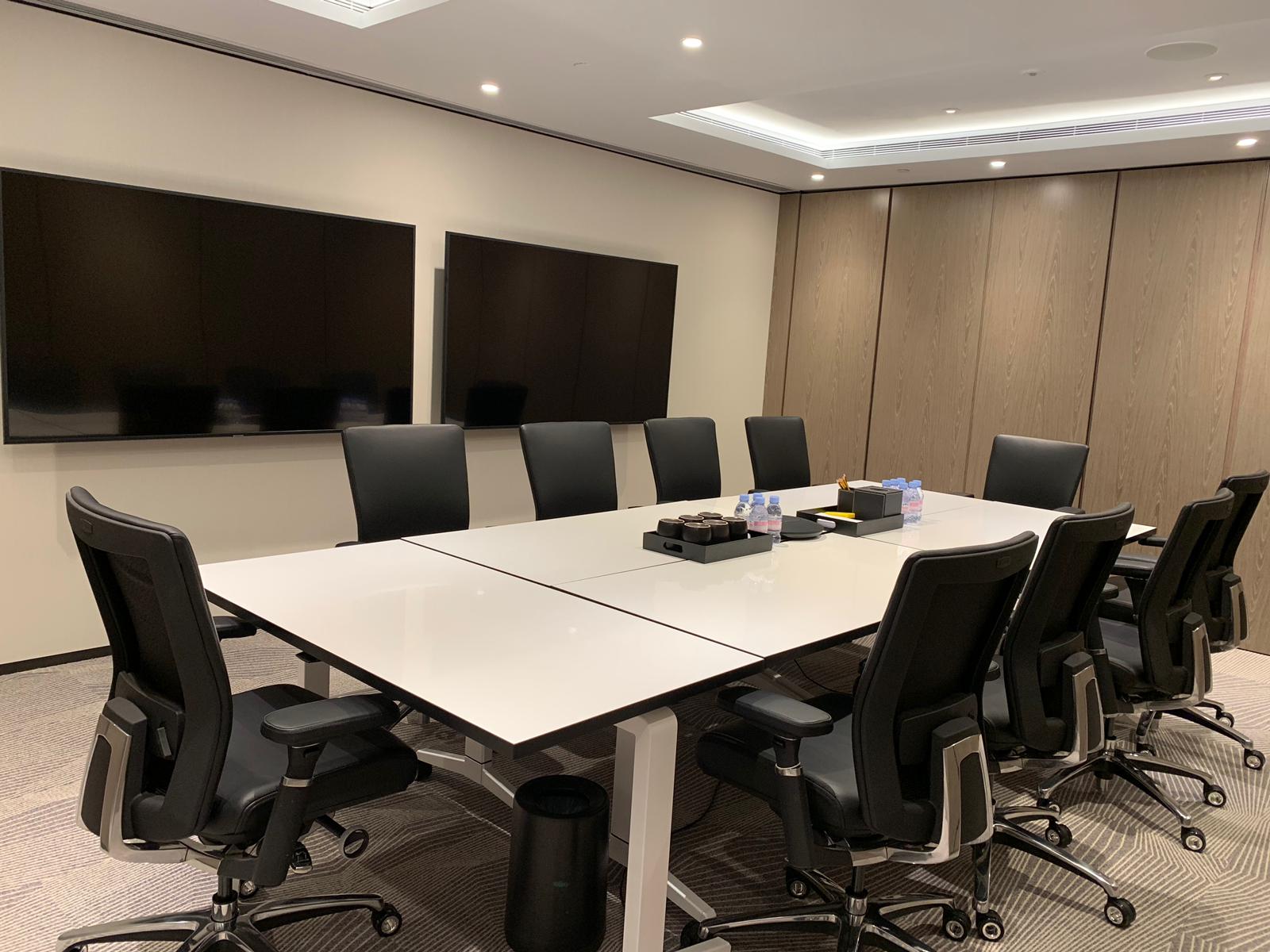 meeting-room-name