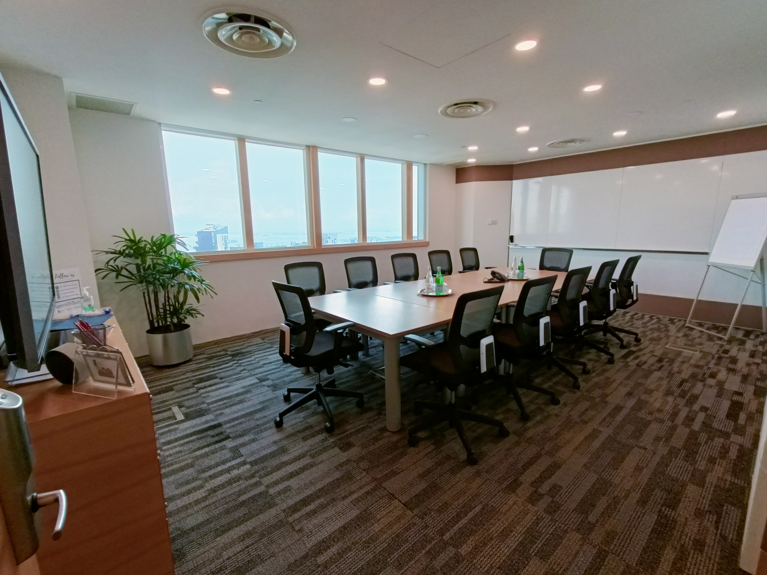 meeting-room-name